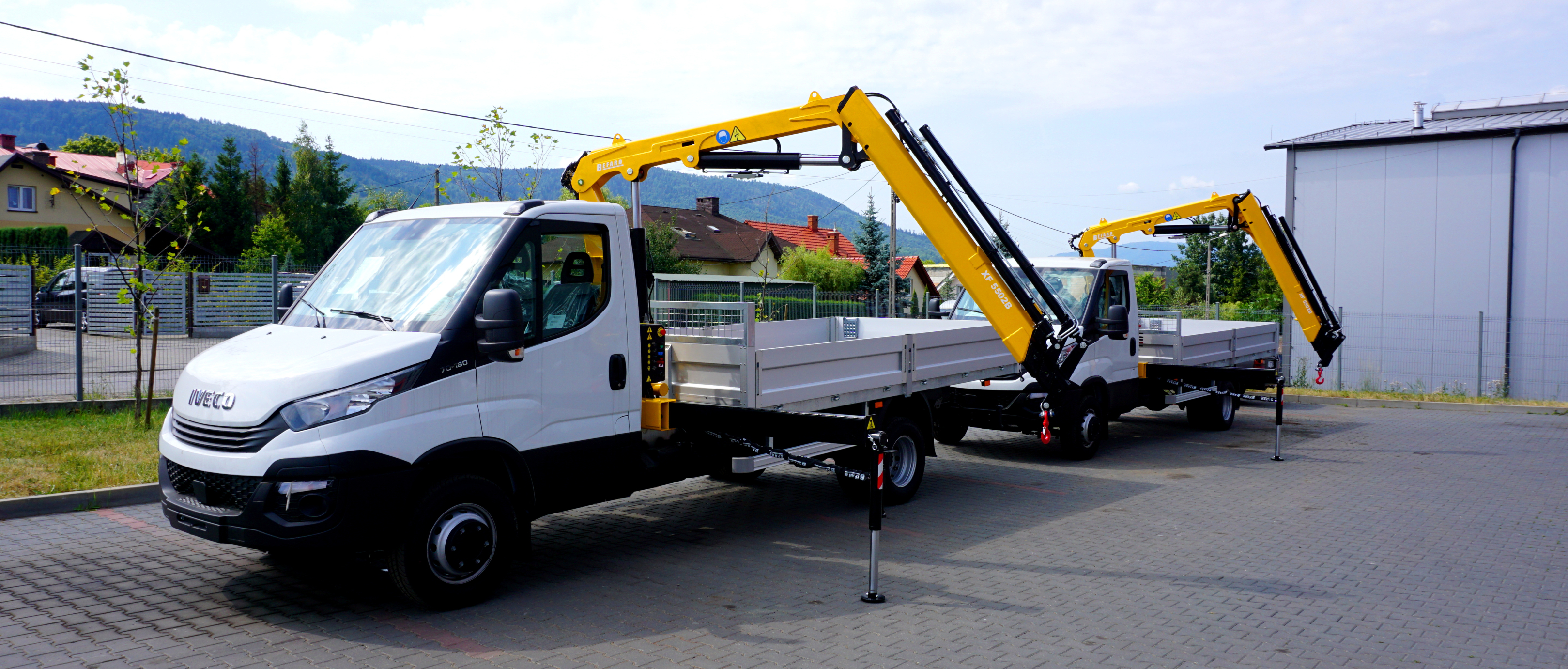 Cranes for pick-ups and trucks
