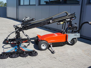 Vacuum robot for window installation