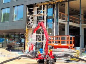 TB 5000 Remote controlled mini window mounting crane